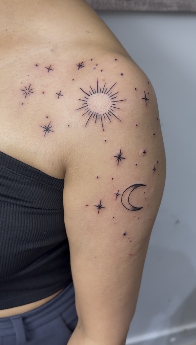 Custom tattoo shop in Surrey – clean, hygienic workspace for custom tattoos